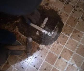 奉化卫生间漏水维修公司为您分享下卫生间渗水如何处理及注意事项